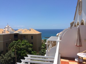 Blick von unserer Hotelterrasse auf den Atlantik.